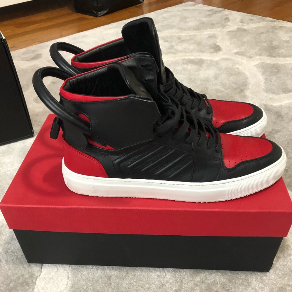 Mens Buscemi Ronnie Fieg Bred Sneakers